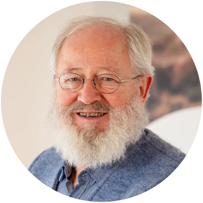 Peter-Hansen Volkmann Arzt für Naturheilverfahren, Entwickler der hoT Peter-Hansen Volkmann Arzt für Naturheilverfahren, Entwickler der hoT